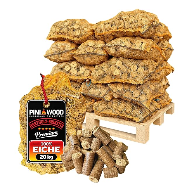 Palette de 500 kg composée de vingt-cinq sacs filet de 20 kg de briquettes rondes de chêne de 55 millimètres